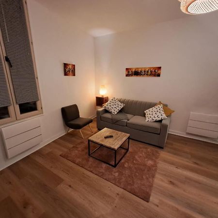 Le Saint Jean , Centre Historique, Wifi, Tout Equipe, Ideal Famille, Business, Ou Simple Escapade Niort Bagian luar foto
