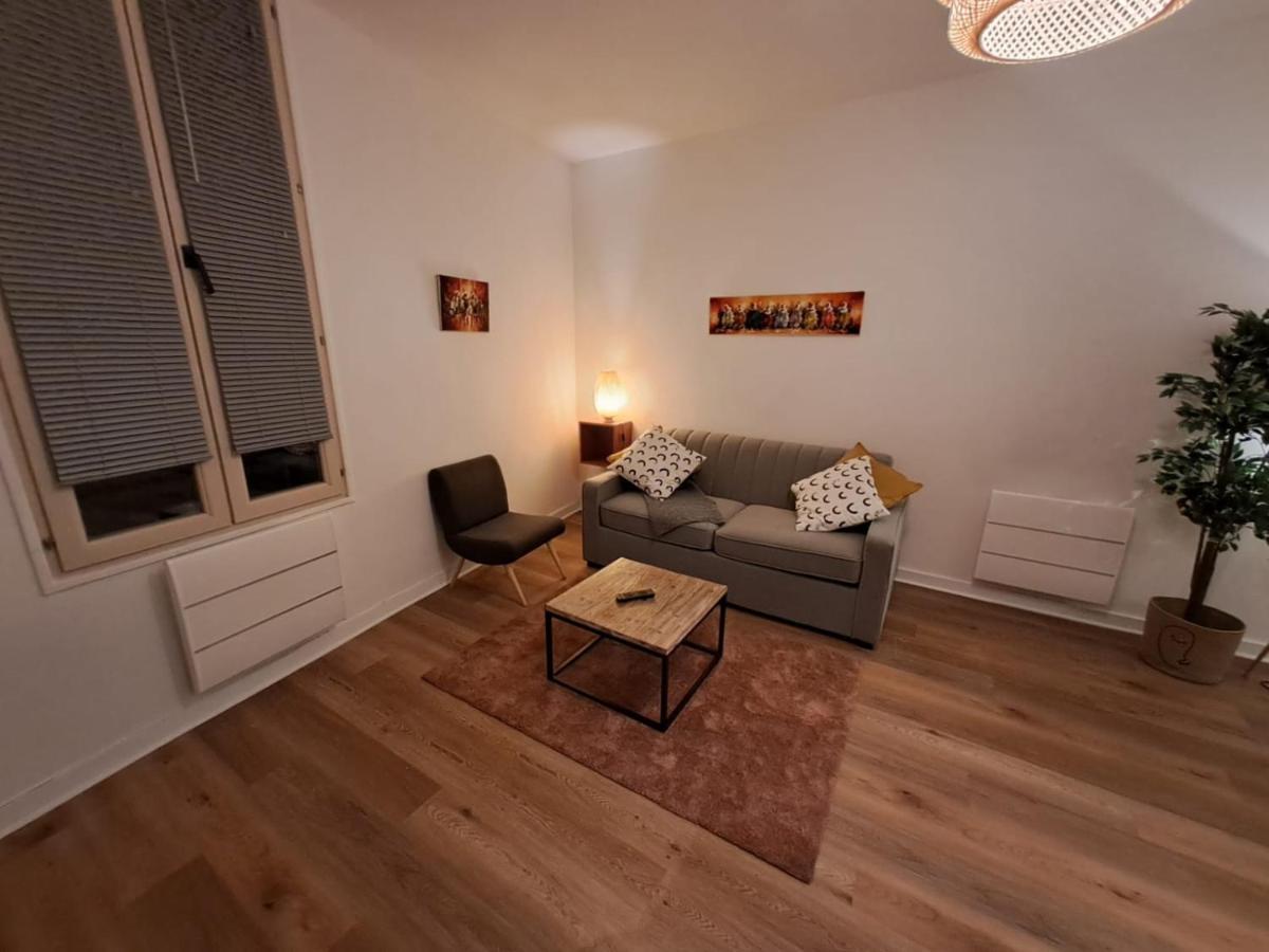 Le Saint Jean , Centre Historique, Wifi, Tout Equipe, Ideal Famille, Business, Ou Simple Escapade Niort Bagian luar foto