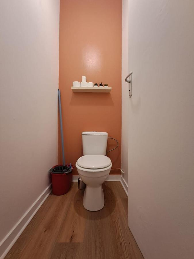 Le Saint Jean , Centre Historique, Wifi, Tout Equipe, Ideal Famille, Business, Ou Simple Escapade Niort Bagian luar foto